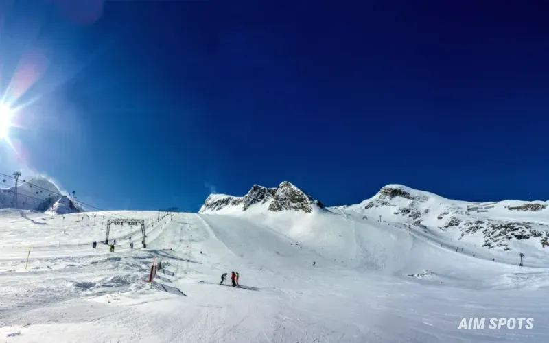 empty ski lift during a dry winter