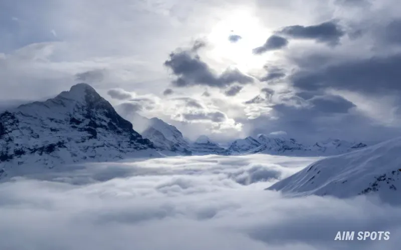 Sea of clouds phenomenon in Japan mountains