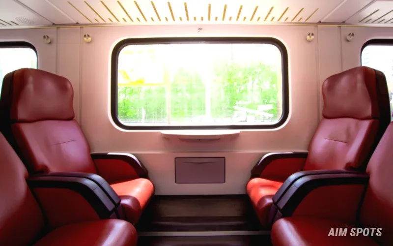 luxury train ride to machu picchu peru
